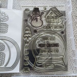 Stamps of Life SnowGlobe2Stamp And Dies and snowglobe shaker die set